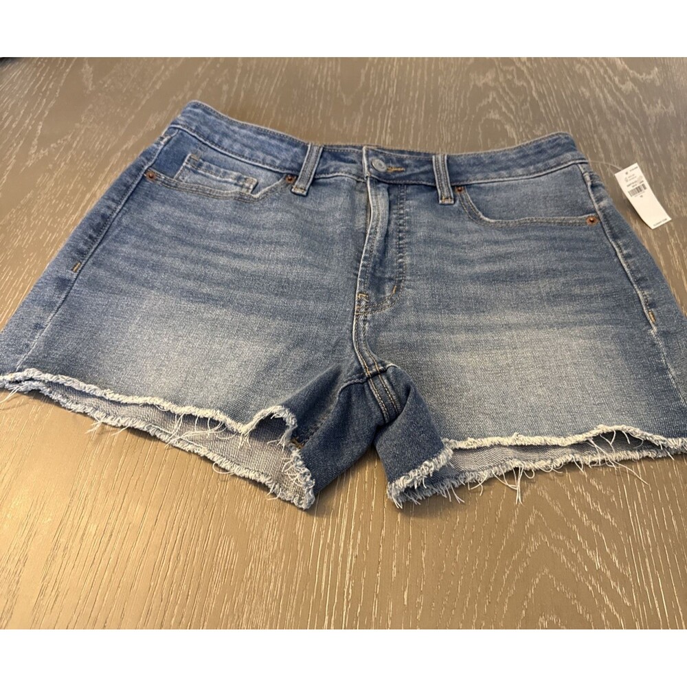 Old Navy High Rise OG straight Short denim shorts Women’s Size 10 Raw Hem NWT - Picture 6 of 7
